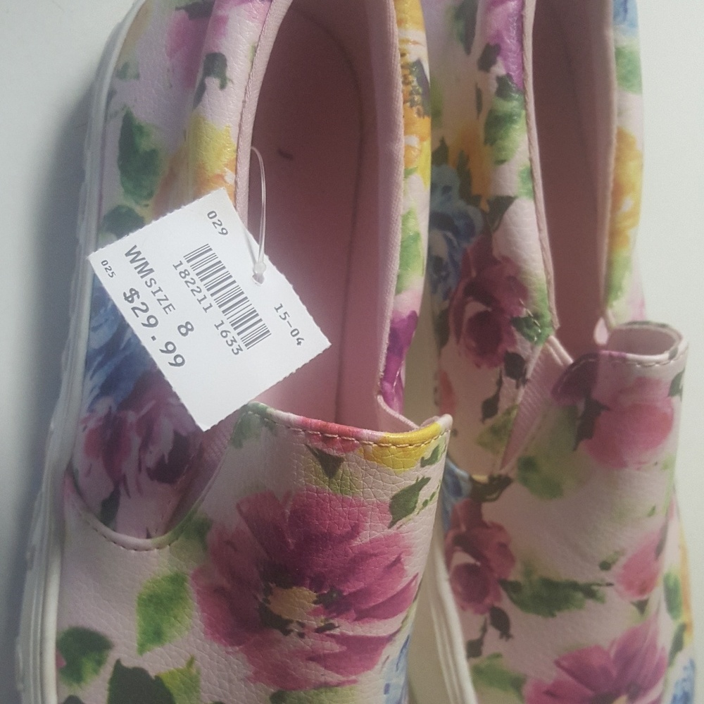 Slip On Floral Design Flats